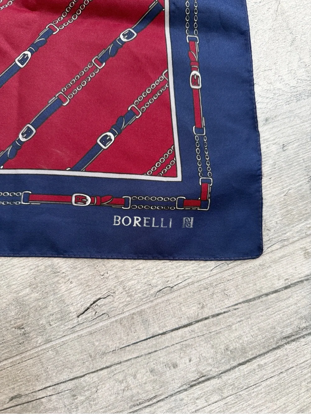 Borelli Vintage 80’s Italy Womens Equestrian Chain Belt Derby Design Scarf